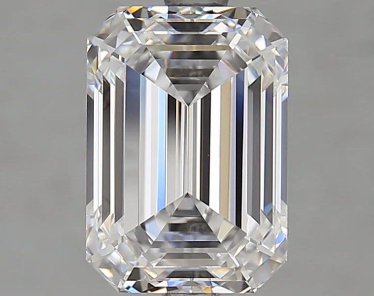 Emerald 2.81ct D VVS2