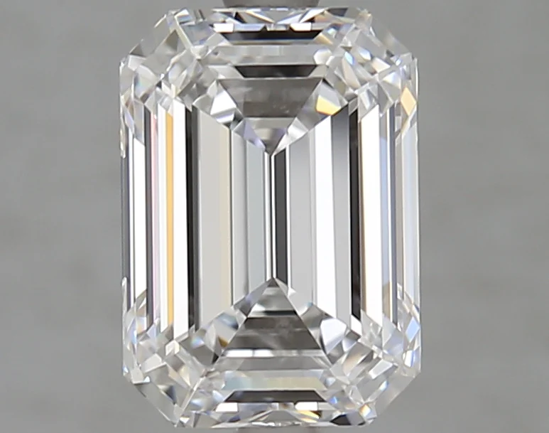 Emerald 3.04ct D IF