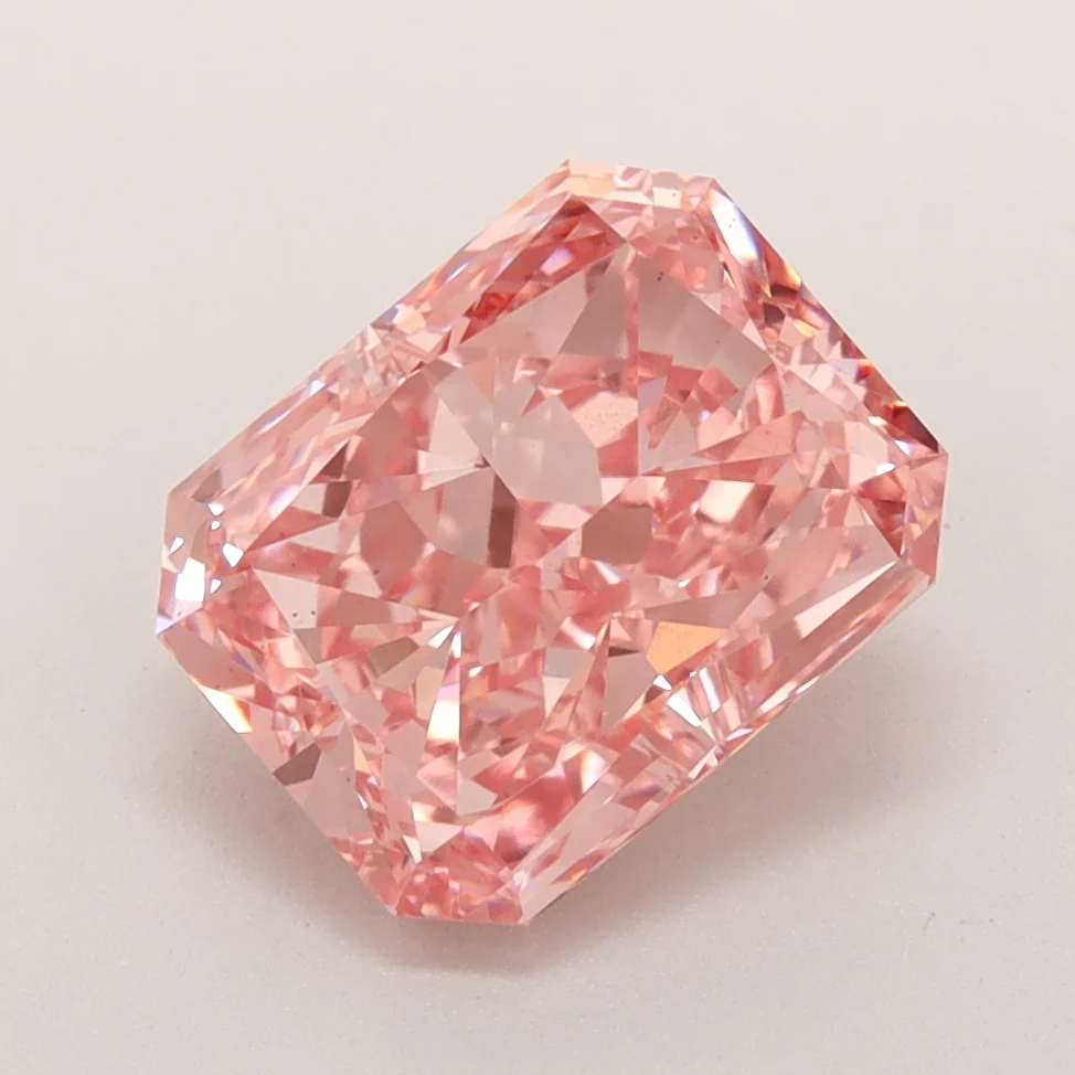 Radiant 3.18ct Fancy Vivid  Pink VS2