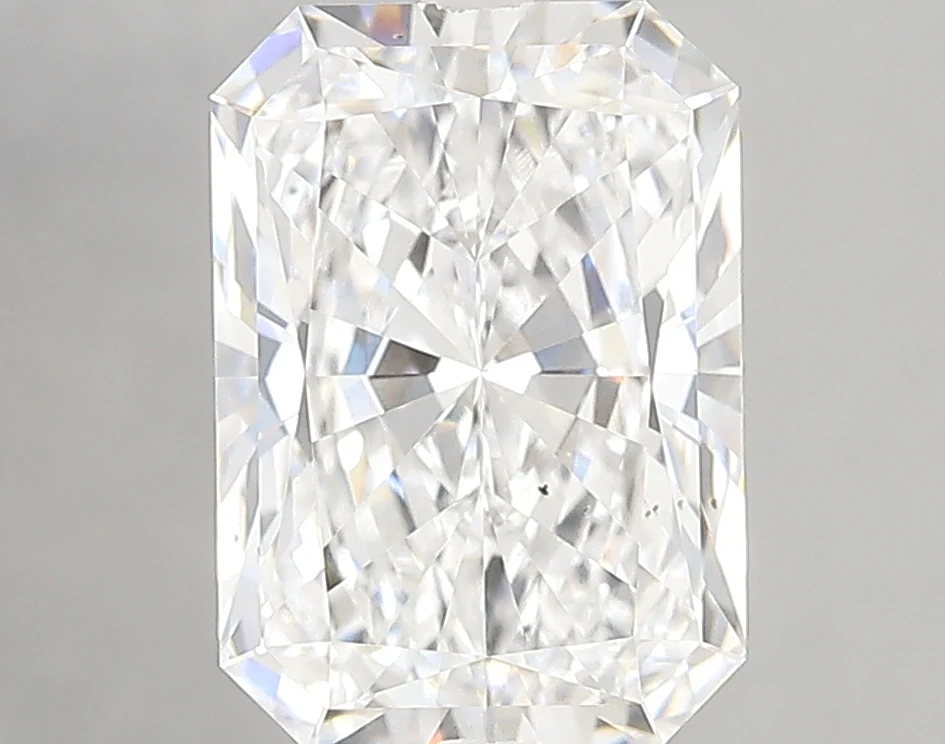 Radiant 3.40ct D SI1