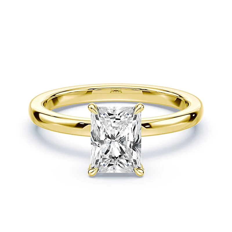 Radiant Cut Pave Prongs Solitaire