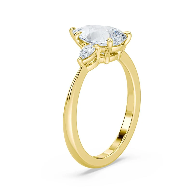 Three Stone Pear Diamond Ring - Image 2