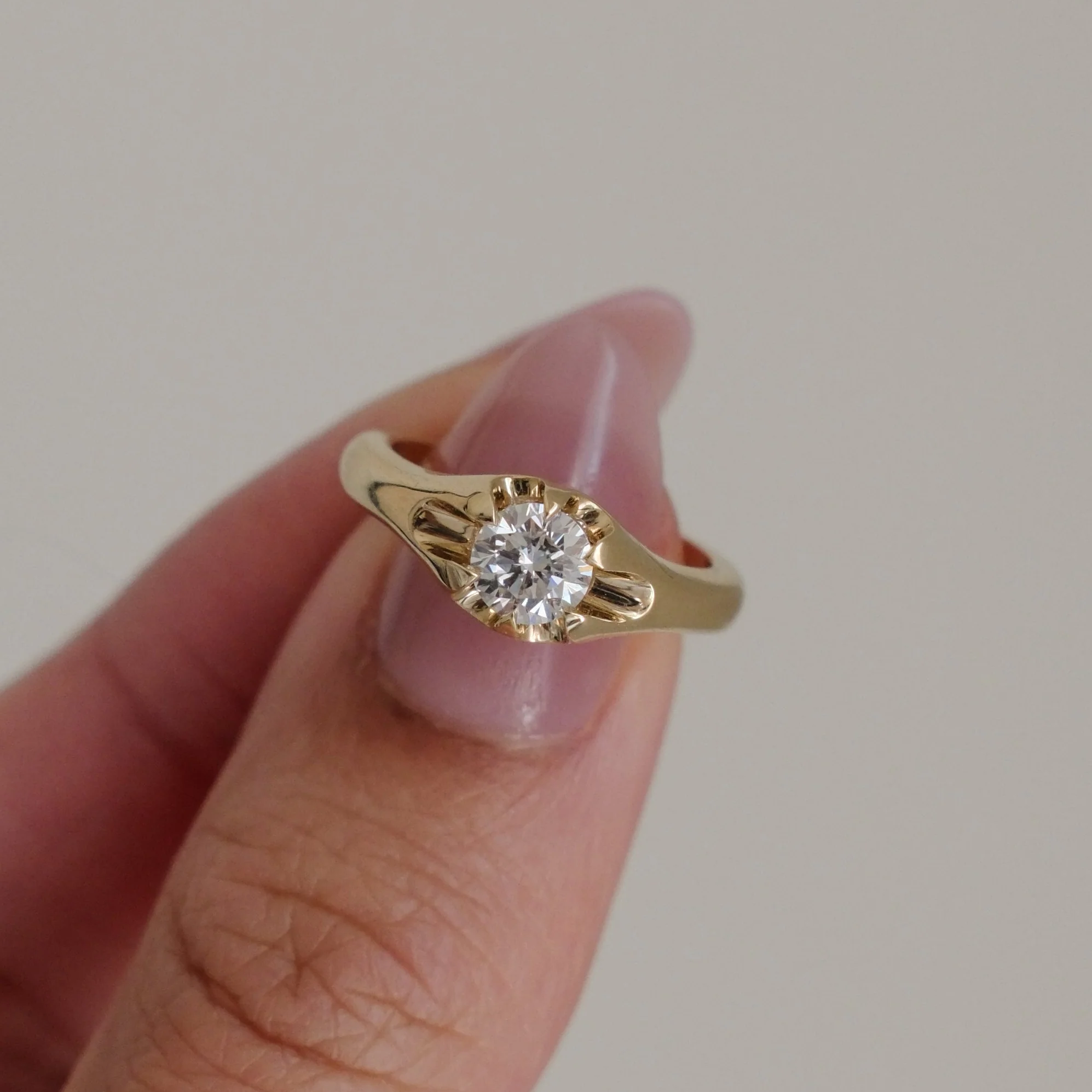 Buttercup Lab Diamond Pinky Ring - Image 3